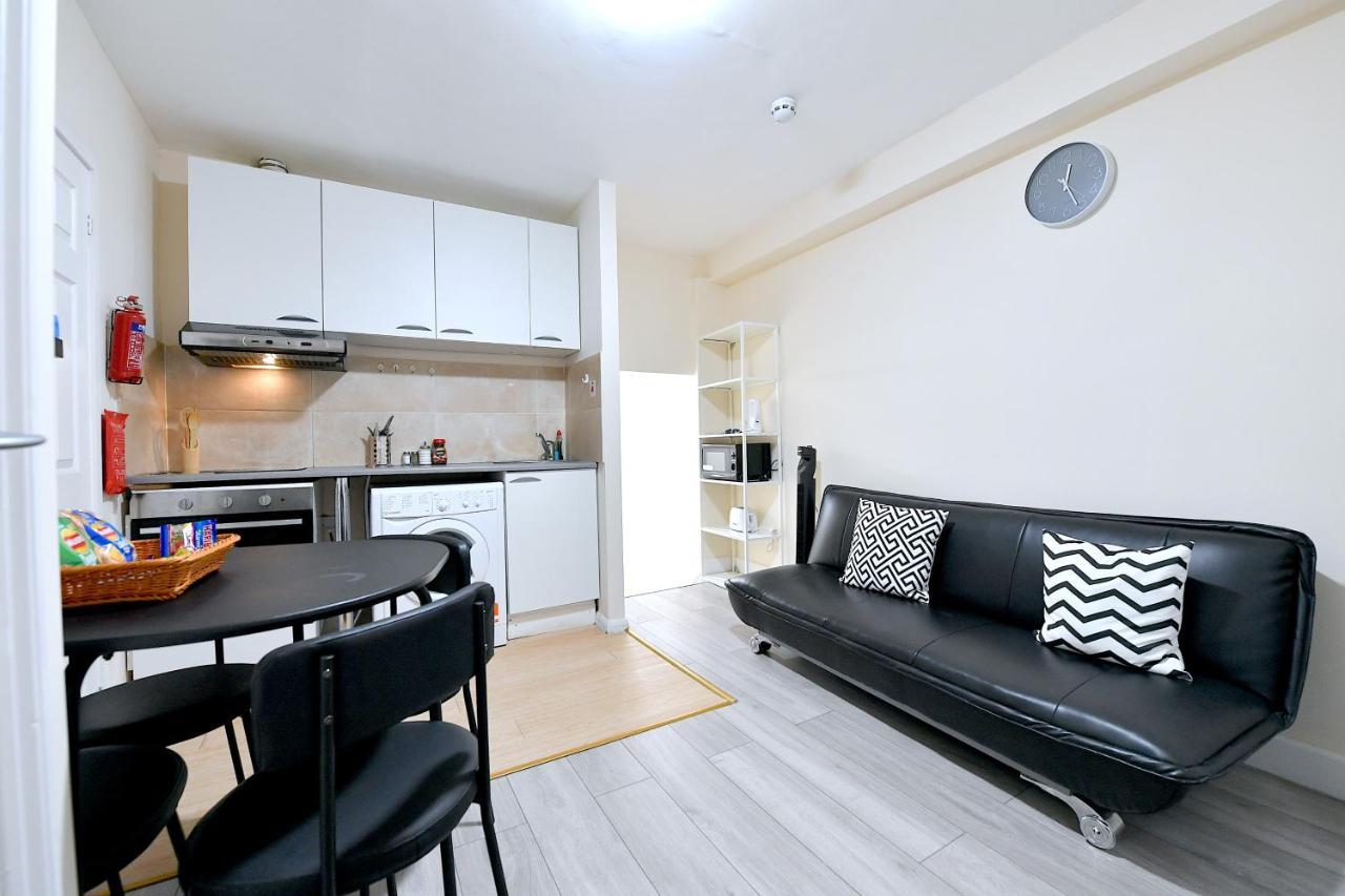 City Apartments Near Seven Sisters Londra Exterior foto