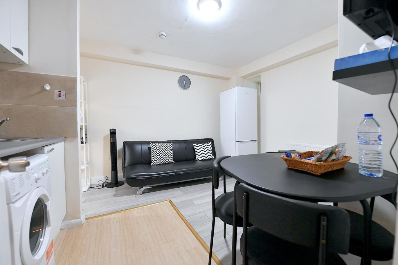 City Apartments Near Seven Sisters Londra Exterior foto