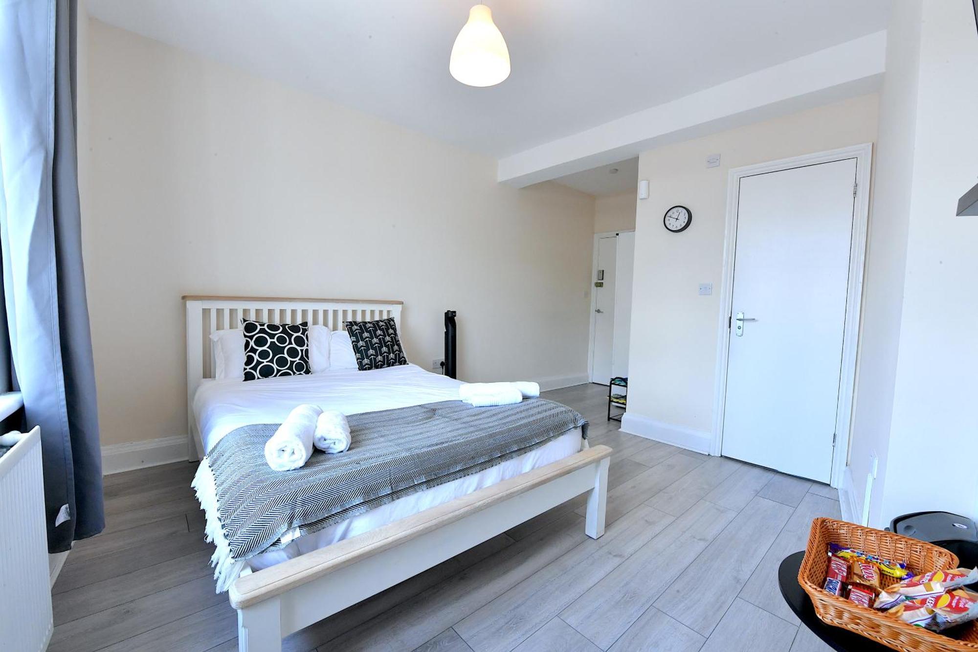 City Apartments Near Seven Sisters Londra Exterior foto